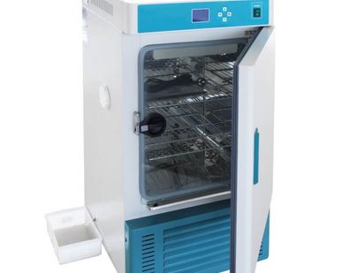 фото Инкубатор ULAB UT-3070  (74 л, 0…65 °C)
