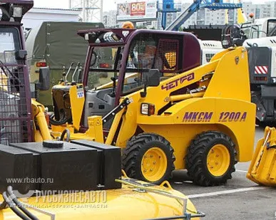 фото Мини-погрузчик МКСМ 1200А-1