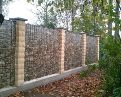фото Забор из профлиста 1,5 м Под камень