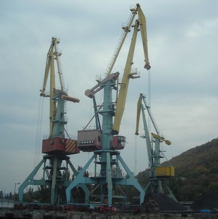 Фото №0 Ремонт портальных (портовых) кранов.