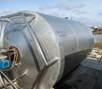 Фото №0 Емкости нержавеющие, объем -10 куб.м., вертикальные, мешалка Б/У в Москве