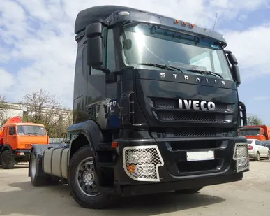 фото Тягач Iveco Stralis