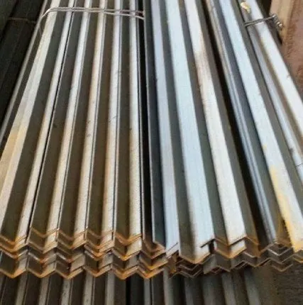 Фото №0 Уголок равносторонний 90х90 х8 ст.3СП5 L 9, 11.7 м