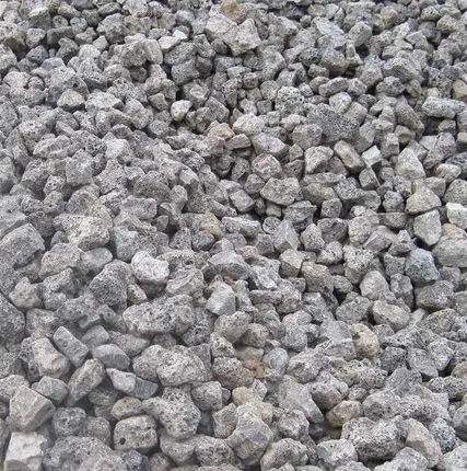 Фото №0 Шлаковый щебень фракция 20-40 и т.д. Доставка самосвалами от 1т до 40т.