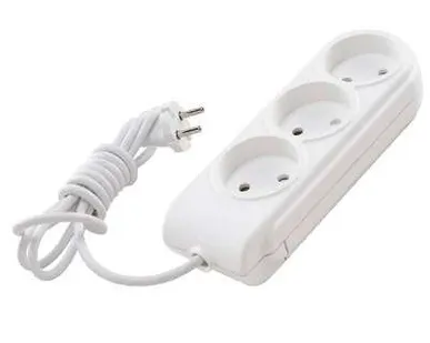 фото Удлинитель 3х3м без заземл. 10А защ. шторки Makel N3010041