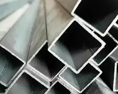 фото Труба профильная 50х50х2