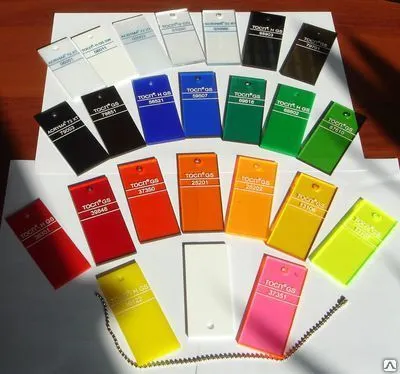 Фото №0 Стекло 24мм органическое марки ТОСП