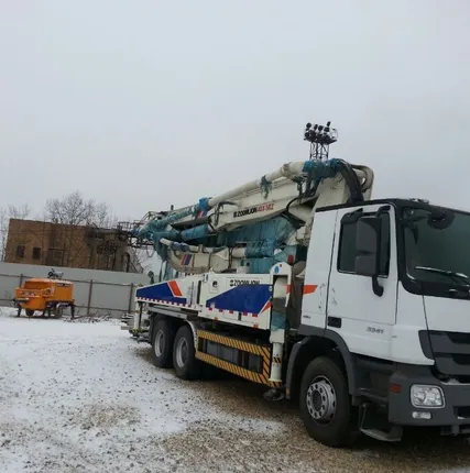 Фото №0 Автобетононасос Zoomlion 38 м.