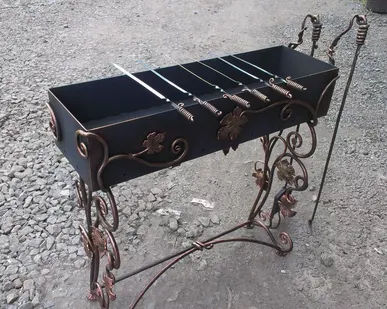 фото Мангал кованый
