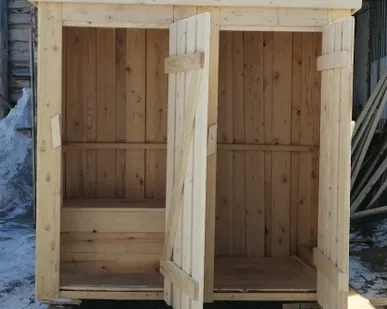 фото Туалетная кабинка с хозблоком