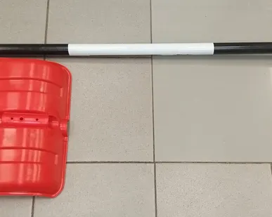 фото Лопата снеговая "УМКА" 380х370