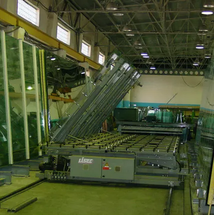 Фото №0 Изготовление стеклопакетов  с пленочным покрытием