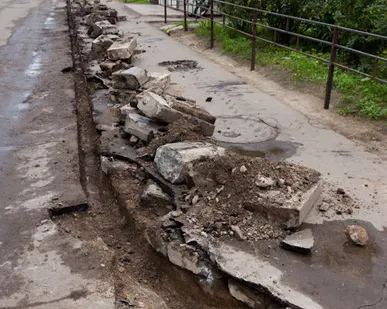 фото Демонтаж бордюрного камня