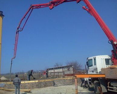 фото Услуги автобетононасоса