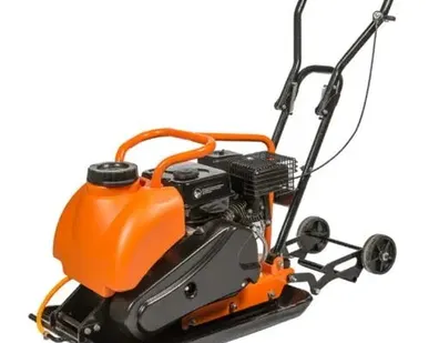 фото Виброплита Brait PC-100