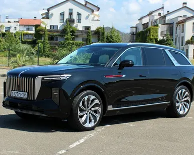 фото Аренда Hongqi E-HS9 с водителем