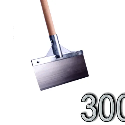Фото №0 Скребок для полов с деревянным стержнем 300 мм