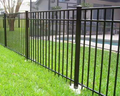 фото ЗАБОРЫ ИЗ ПРОФТРУБЫ