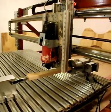 Фото №0 Станок с ЧПУ 1250мм /1250 мм /160 мм, Поворотная Ось в комплекте.