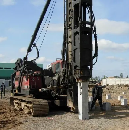 Фото №0 Устройство забивных свай