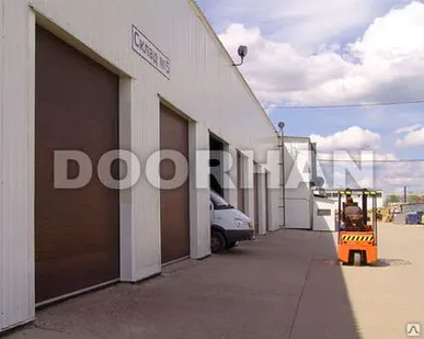 фото Ворота Подъемно- секционные ISD02