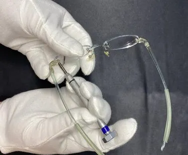 фото Установка линз в безободковую оправу заказчика