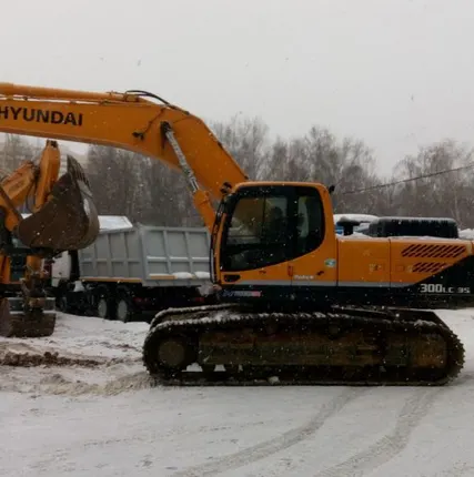 Фото №0 Экскаватор гусеничный HYUNDAI R300LC-9S б/у (2012 г.в.)