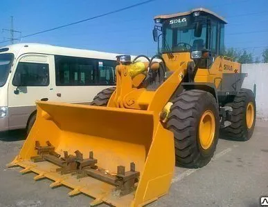 фото Погрузчик фронтальный LG 946L (габарит)