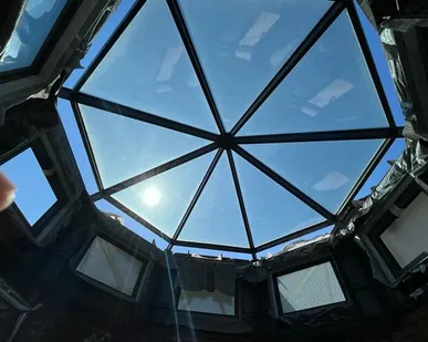 фото Профильная система Schuco, цвет DB703, стеклопакет со стеклом HP Netral 60/40