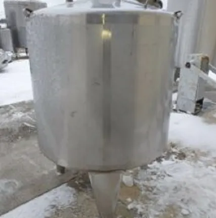 Фото №0 Емкость нержавеющая, объем — 1,2 куб.м., вертикальная, инв 1705 Б/У в Москве