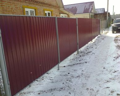 фото Забор из профнастила