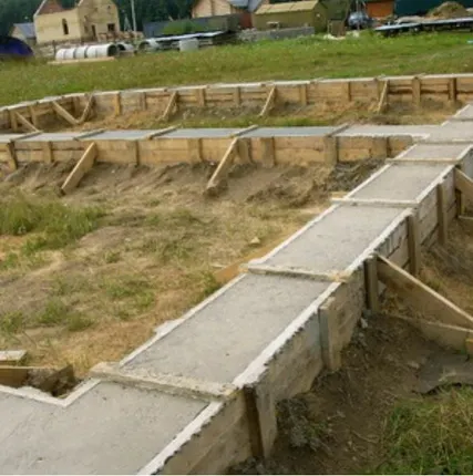 Фото №0 Монтаж фундамента