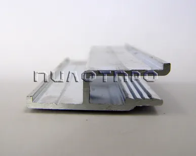 фото Багет стеновой АЛ (Профиль АА-185 АД31Т5) 2.5 м.