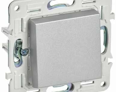 фото SKANDY Выключатель 1-клавишный проходной 10А SK-V02S серебряный IEK