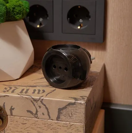 Фото №8 Тройник электрический "Шар" 220В 6А черн. REXANT 11-1063-1