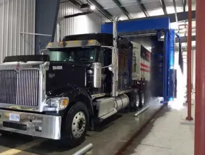 Фото №2 Автоматическую мойку для грузовиков и автобусов CB-730 в Москве