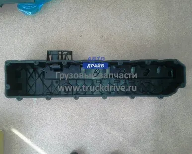 фото Крышка клапана Рено Мидлум 7421002517