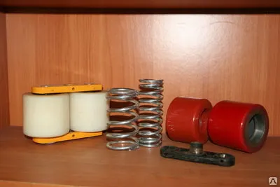 Фото №0 Запчасти к гидравлическим тележкам