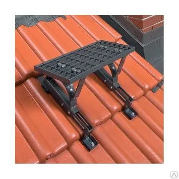 Фото №0 Ступень для выхода на крышу