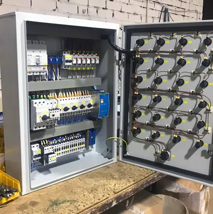 Фото №0 Монтаж щита управления вентиляцией