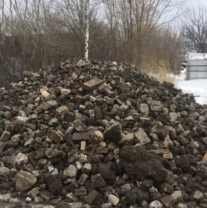 Фото №0 Кирпич строительный битый