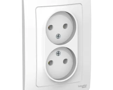 фото Розетка 2-м СП BLANCA 16А 250В без шторок без заземл. бел. SchE BLNRS000021