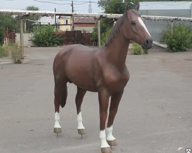 фото Скульптура 3D из стеклопластика "Конь" код "37"