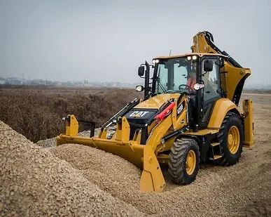 фото Аренда экскаватора-погрузчика Caterpillar 428F
