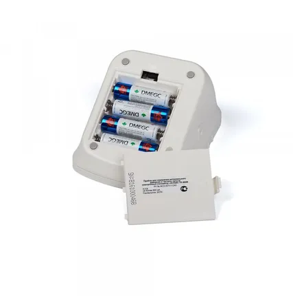 Фото №7 Прибор для измерения артериального давления и частоты пульса электронный (тонометр) «Armed» YE-660B (с речевым выходом, с адаптером)