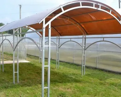 фото Навесы из поликарбоната