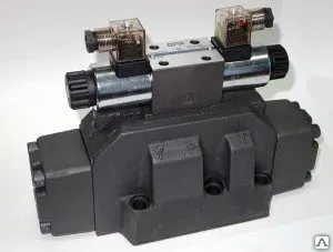 фото Гидрораспределитель Р203 с 2 э/м