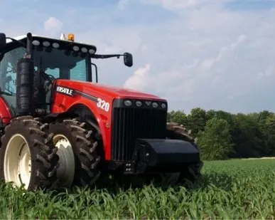 фото Трактор ROW CROP Versatile