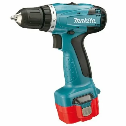 Фото №0 Аккумуляторная дрель-шуруповерт Makita 6271 DWAE
