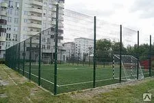 фото Ограждения для спортплощадок сварные кованые. Установка